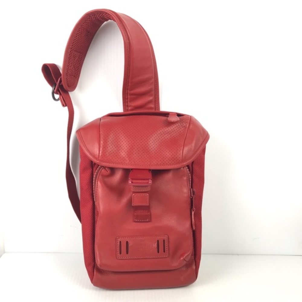 Coach Men’s Ranger Crimson Red Leather Mini Crossbody Sling Pack Bag 1946